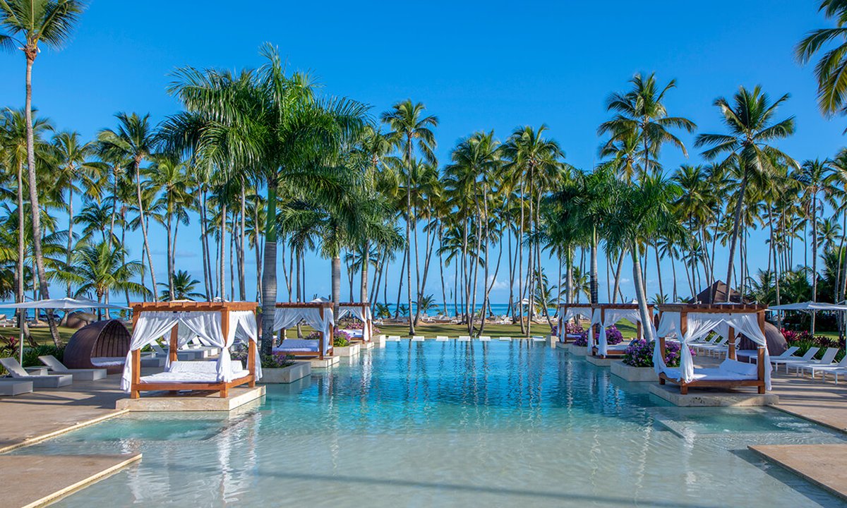 Viva V Samaná adults-only all-inclusive pool Las Terrenas